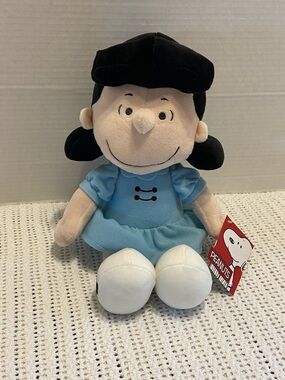 Kohl's Cares “Lucy” Plush 14 Inches Peanuts Gang NWTS Collectible